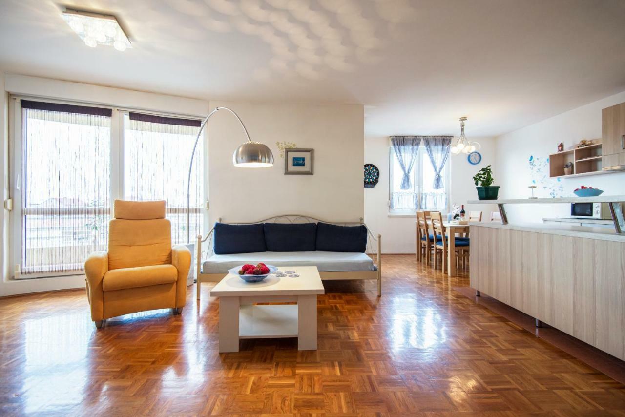 Apartment Martha Deluxe. Zadar Exteriör bild